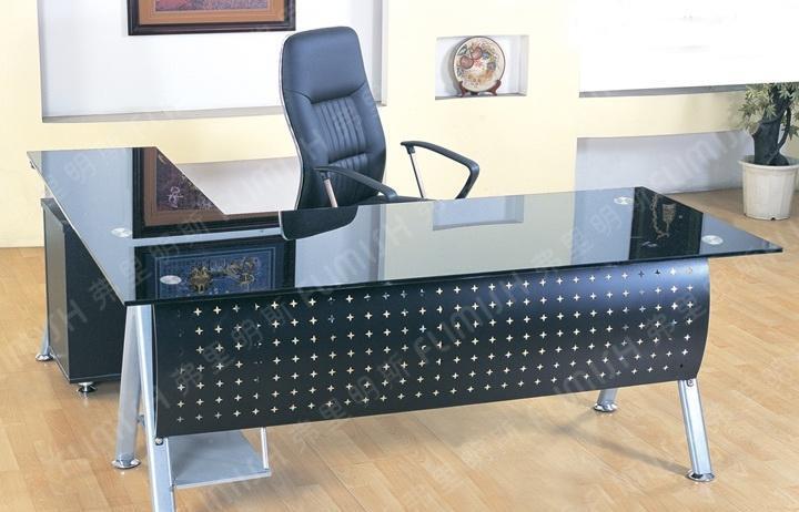 x133特价销售钢化玻璃办公桌 办公台 办公家具